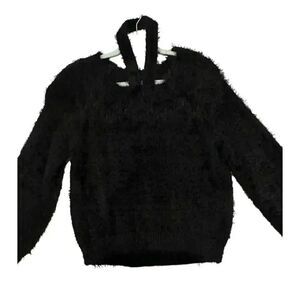 Fabulous like new really soft furry sweater